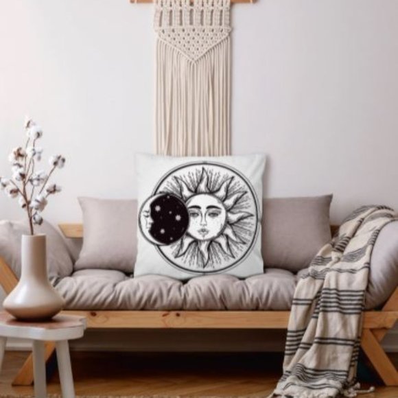 Star throw pillow - Picture 3 of 5